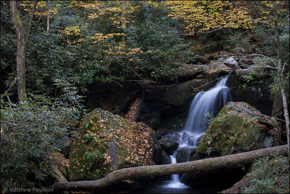 autumn-waterfall