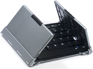 plugable-full-size-bluetooth-folding-keyboard-folded