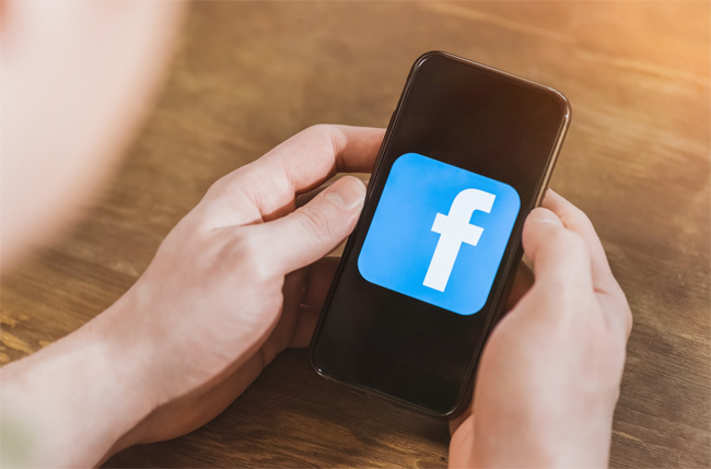 Saiba como forçar a app do Facebook a abrir links num browser externo